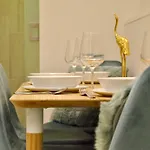 Krane Apartments